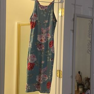 Joe & Elle mid length dress